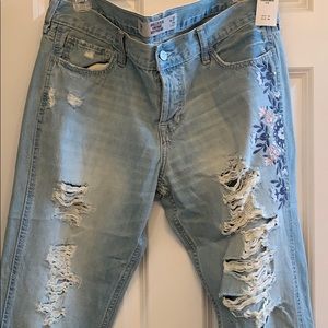 Hollister Vintage Boyfriend Crop Jeans